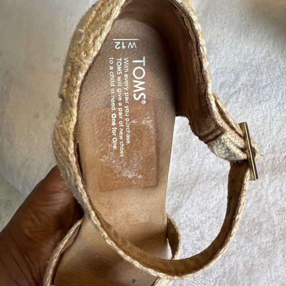12  W - TOMS Tan Cork Platform Wedge Sandal Women’s Ankle Strap Sandals - Picture 8 of 11